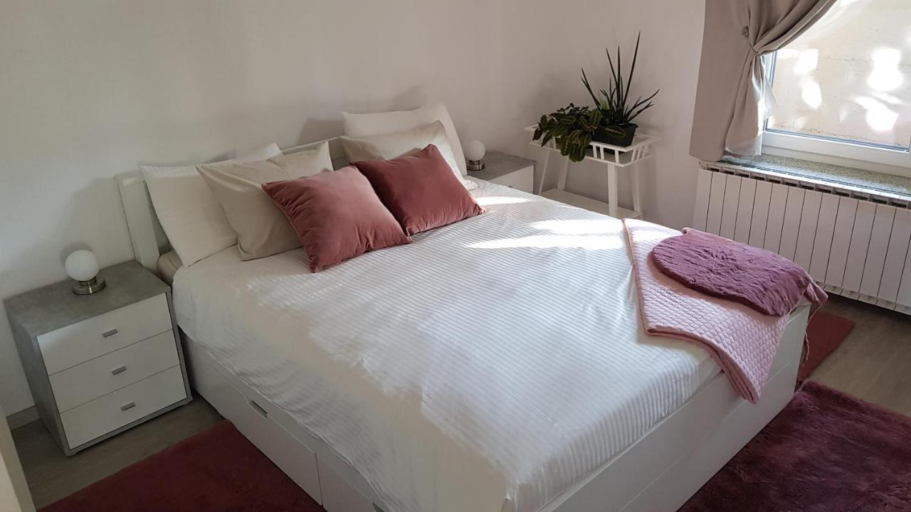 Apartament Koradinovi - Pod Vrtom Vipava Zewnętrze zdjęcie