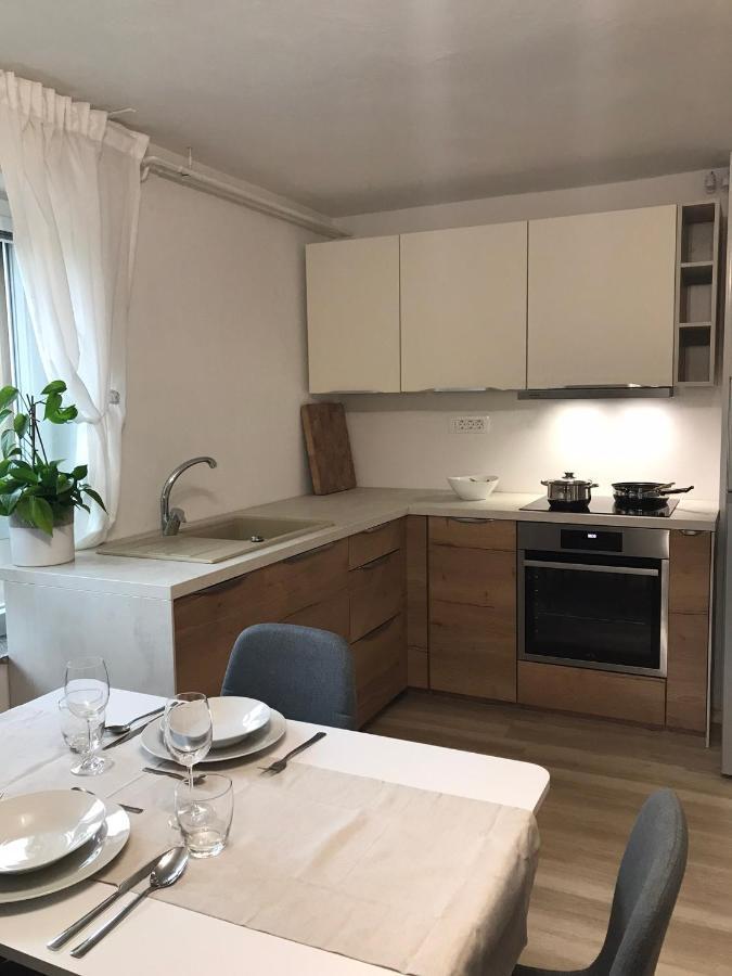 Apartament Koradinovi - Pod Vrtom Vipava Zewnętrze zdjęcie